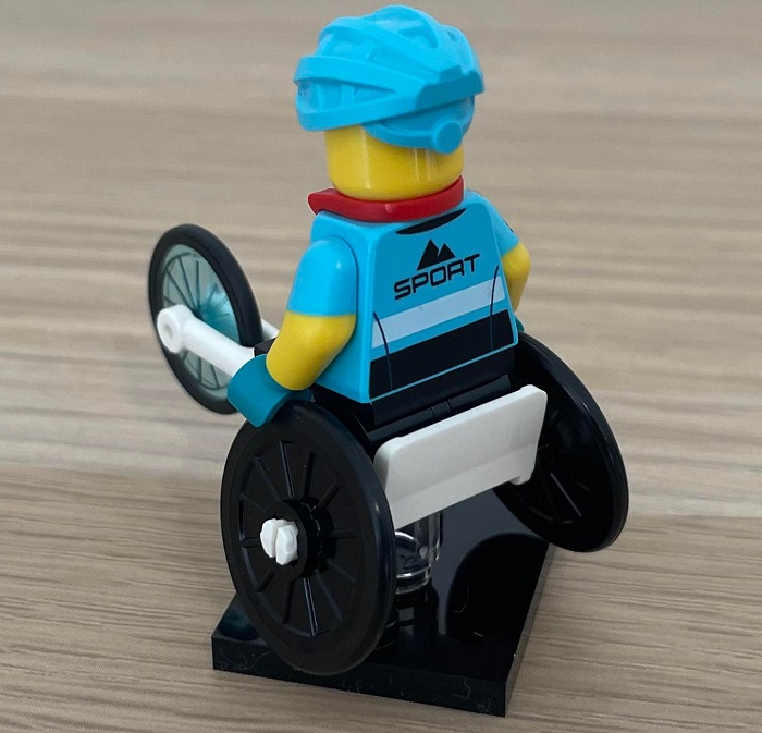 12 Wheelchair Racer Collectible Mini-Figures Series 22 back