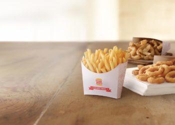 2016-hungry-jacks-old-fries-onion-rings-angry-onions