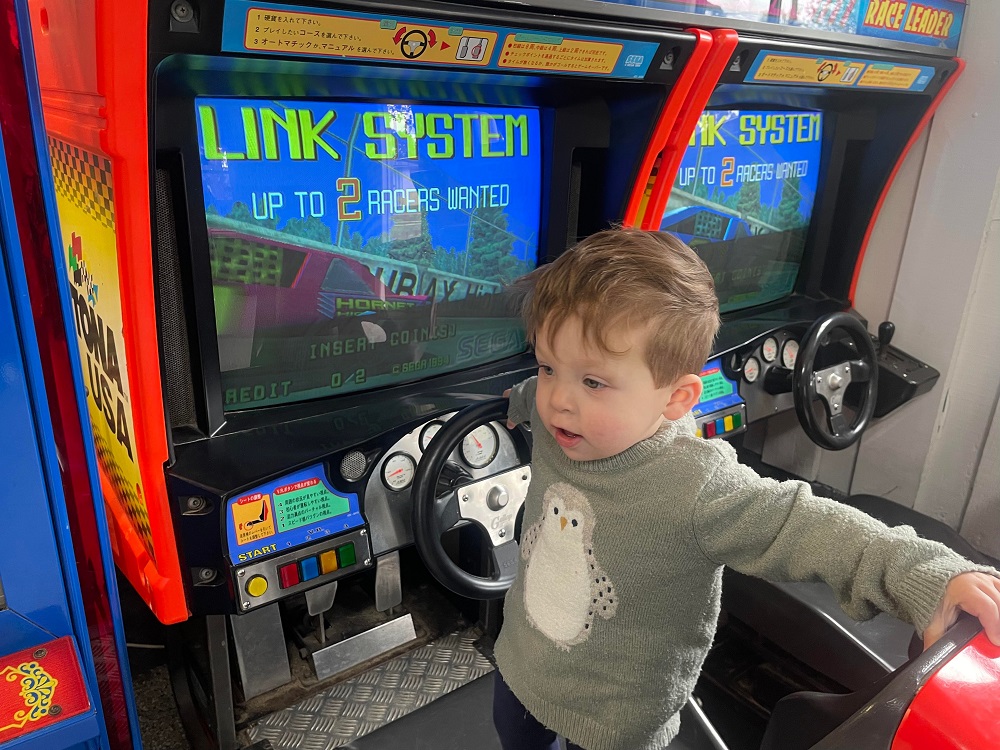 Charlie daytona arcade machine
