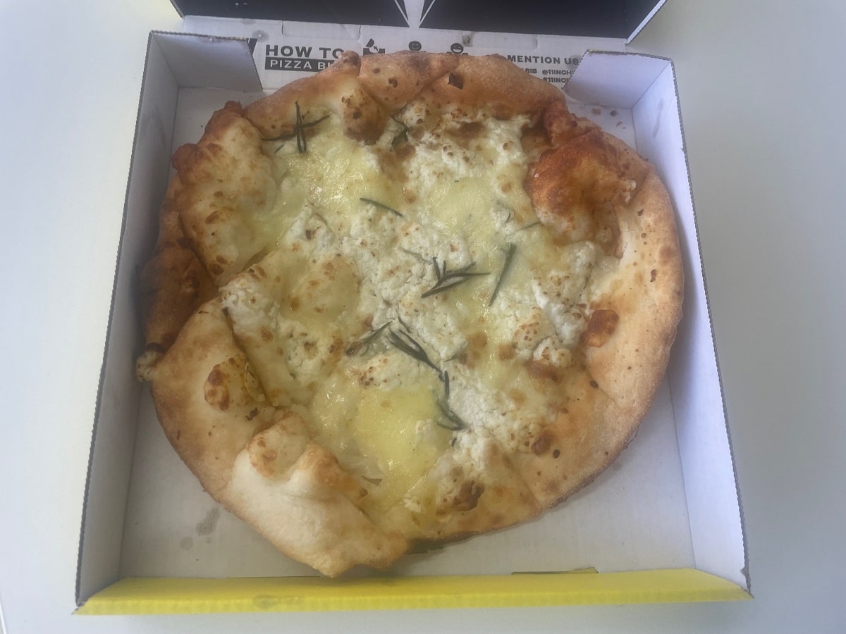 Cheese-Focaccia-at-11-Inch-Pizza-Melbourne