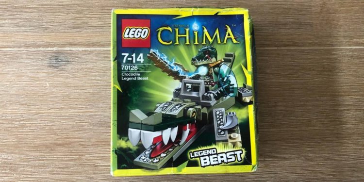LEGO Chima Crocodile Legend Beast 70126 front