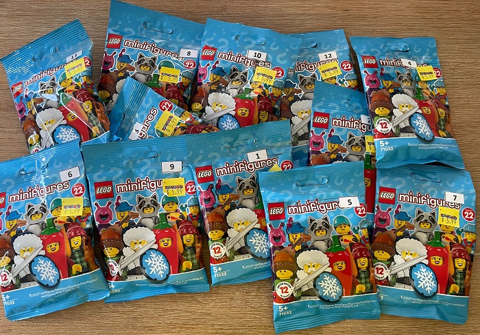 LEGO Collectible Mini-Figures Series 22 Packets