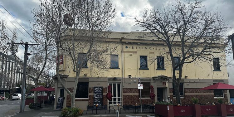 Rising Sun Hotel South Melbourne Banner