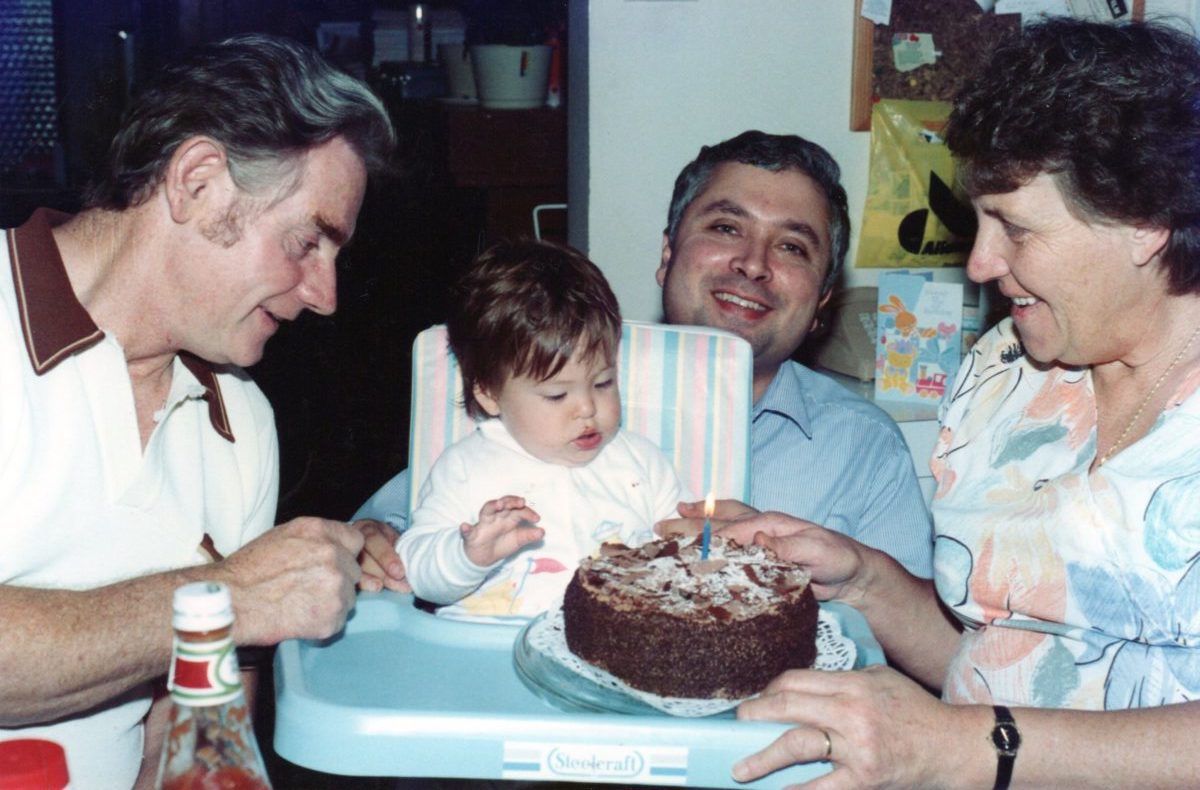 first birthday cake 1989