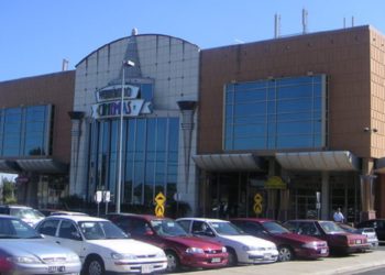 Façade of Werribee 10 Cinemas at Werribee Plaza