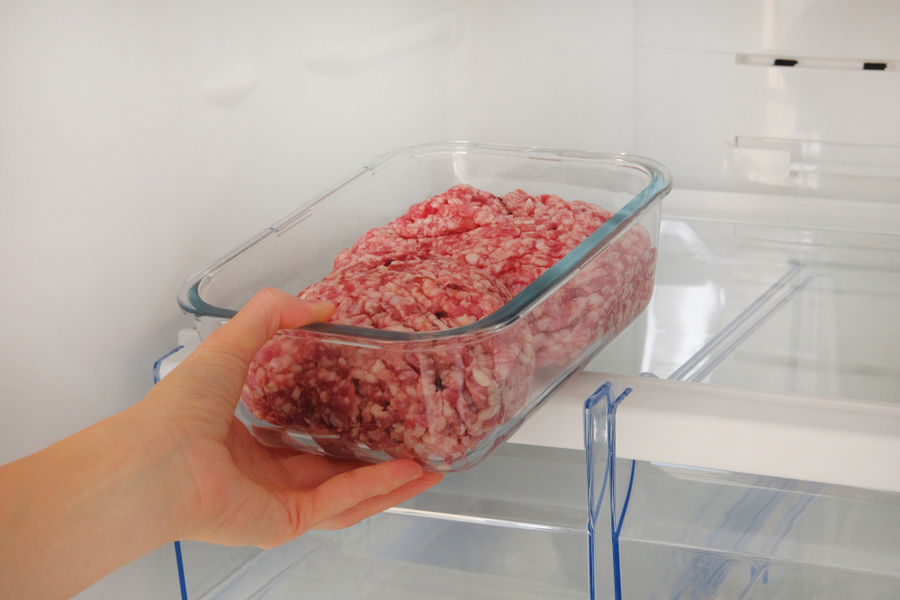 how long does minced beef last in the fridge
