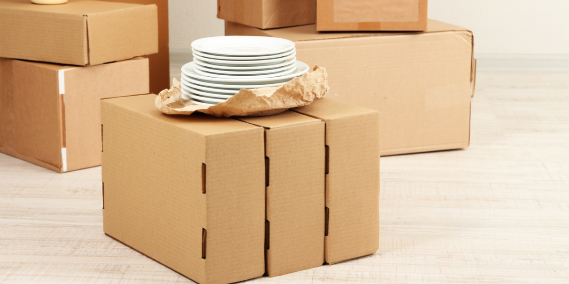 how-to-pack-plates-and-glasses-for-moving-house