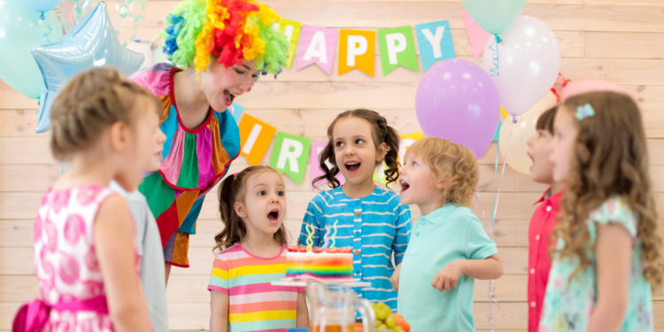 clown at birthday party