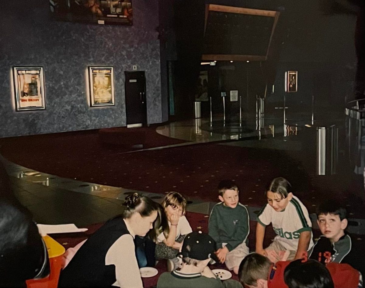 kids sitting on the floor at werribee 10 cinemas