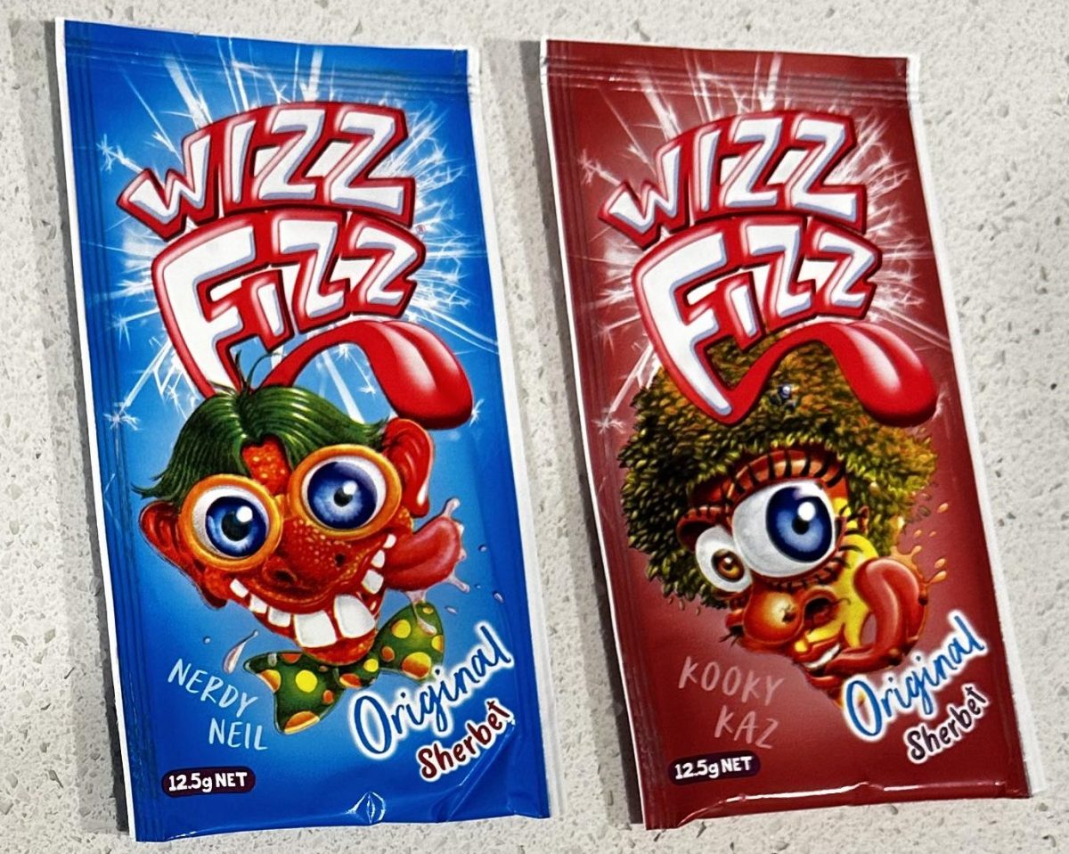 Wizz Fizz 75 Years - Limited Edition Retro Monster Packs