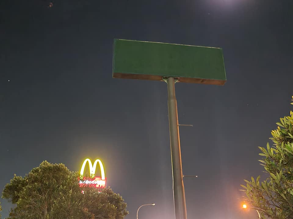 old Campbelltown sizzler sign