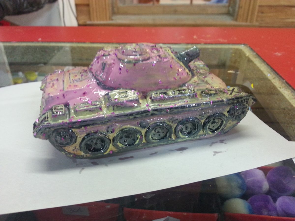 plaster fun house glitter tank