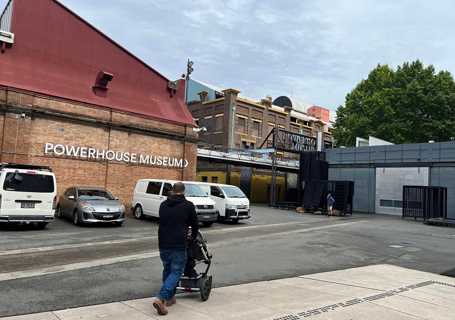 powerhouse museum sydney outside