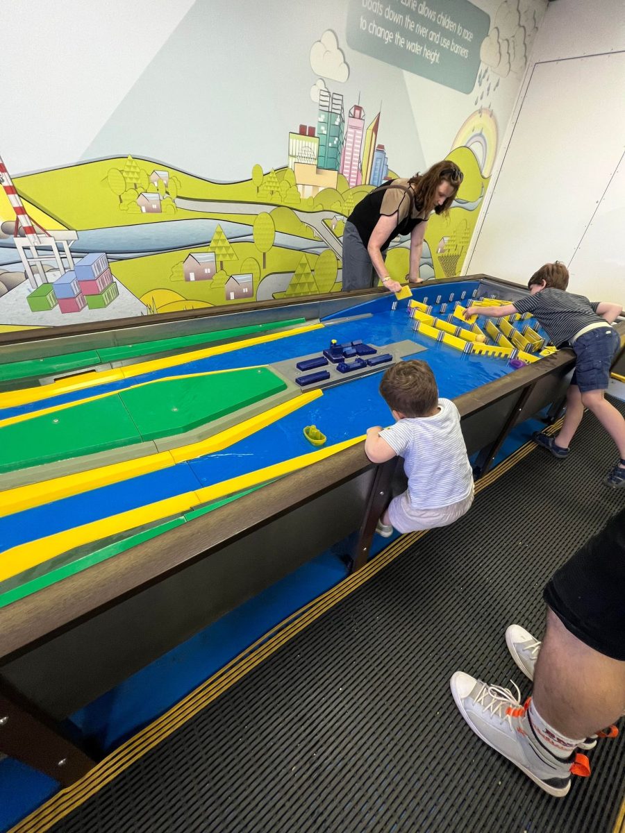 scitech perth water boat game