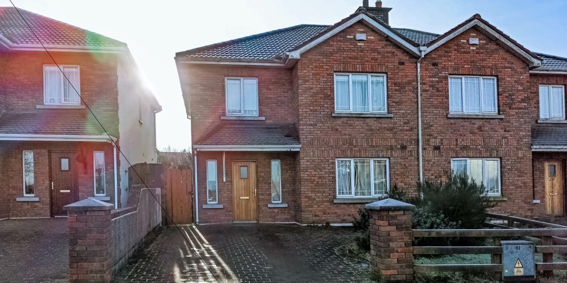 Contemporary 2 story semi-detached house