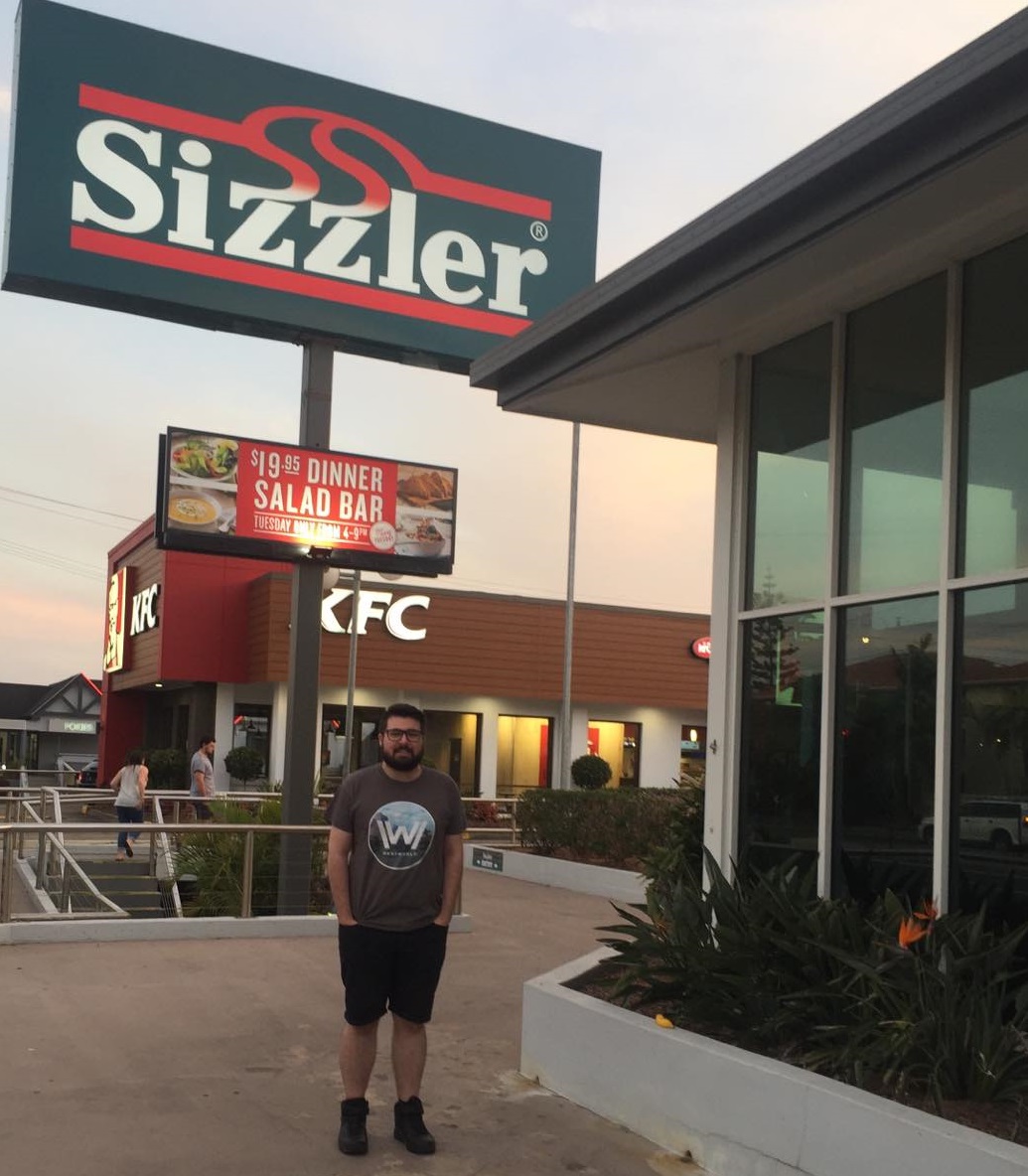 sizzler mermaid beach 2017