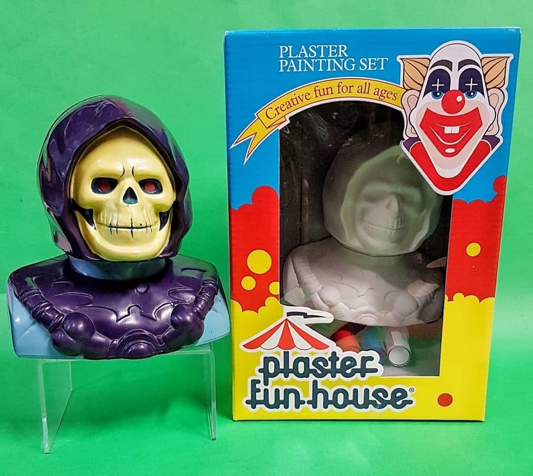 skeletor plaster fun house kit money box